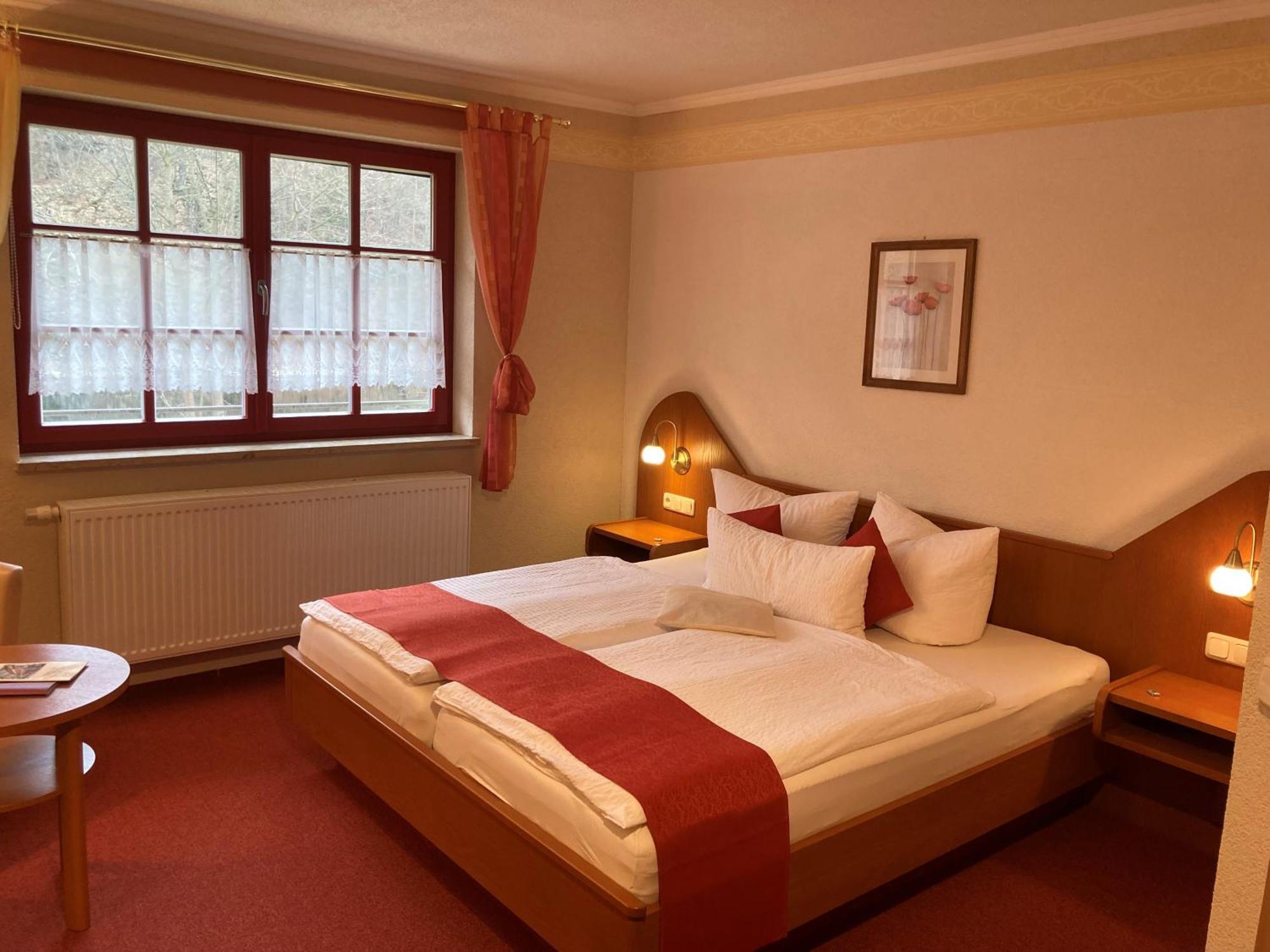 Hotel Zur Fernmuehle Ziegenrück Esterno foto